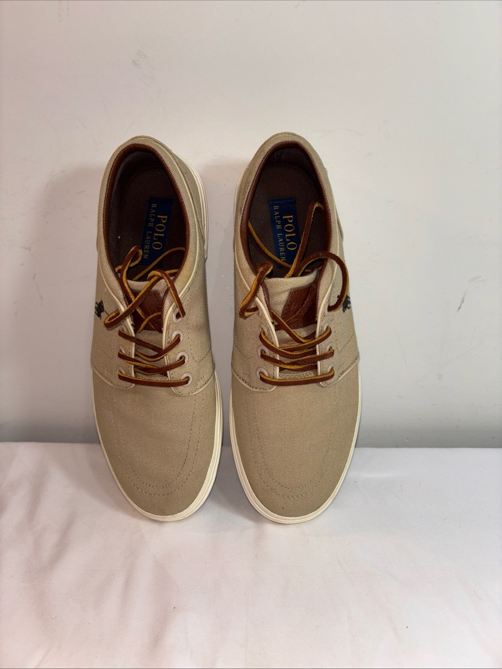Polo by Ralph Lauren Men’s Tan Canvas Lace-Up Shoes. 7/6